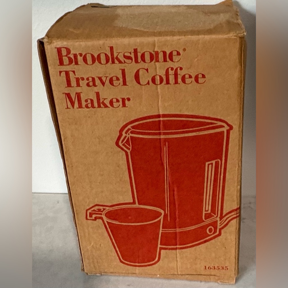 Brookstone Model TJ-10 FranzUS White 120V/240V Travel Hot Beverage Coffee Maker
